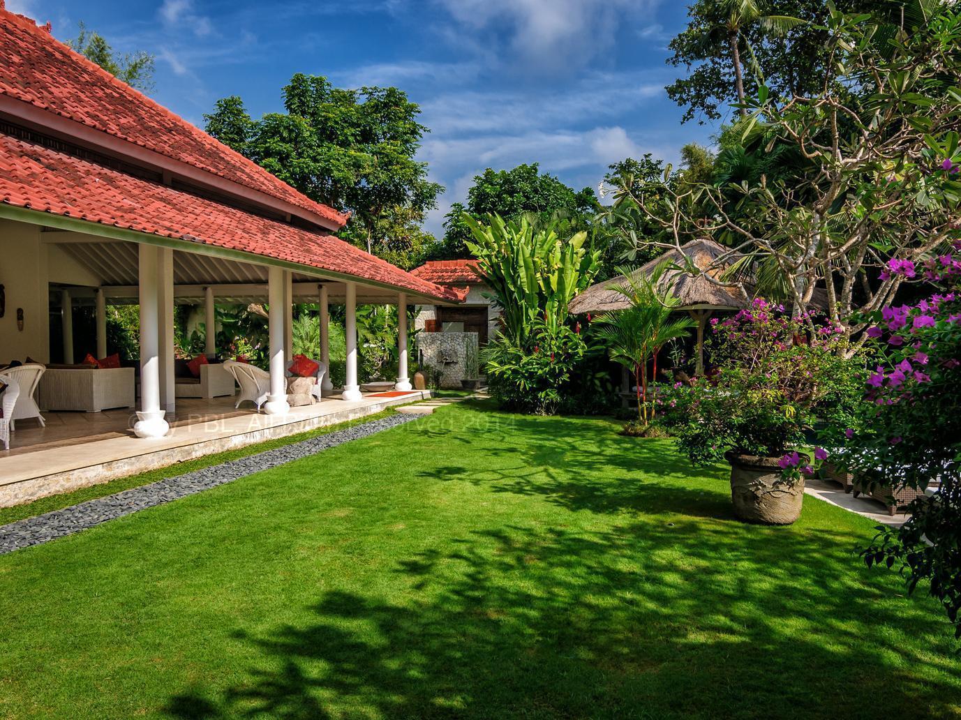 Villa Sipo Семиньяк Экстерьер фото